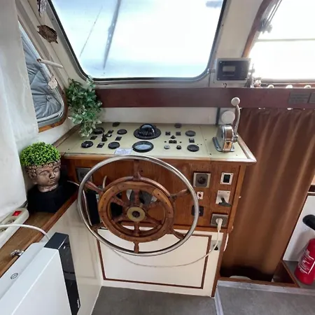 Bådhotel Evasion Romantique Sur Le Rhone