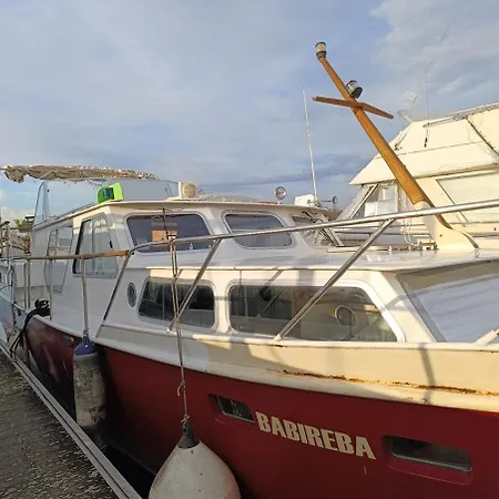 Evasion Romantique Sur Le Rhone Bådhotel