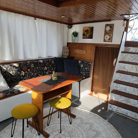 Evasion Romantique Sur Le Rhône Bateau-hôtel Valence (Drome)