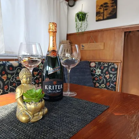 Evasion Romantique Sur Le Rhône Bateau-hôtel