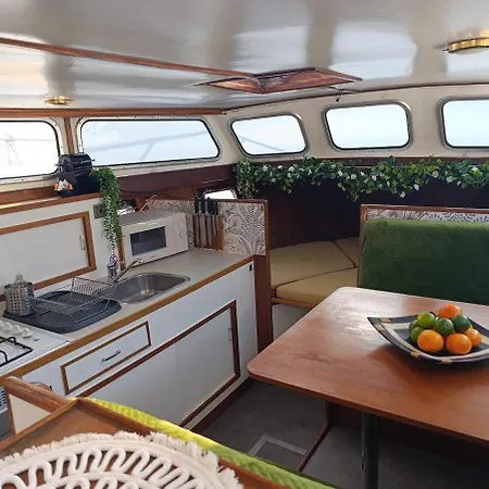 Evasion Romantique Sur Le Rhone Hotel en barco Valence (Drome)