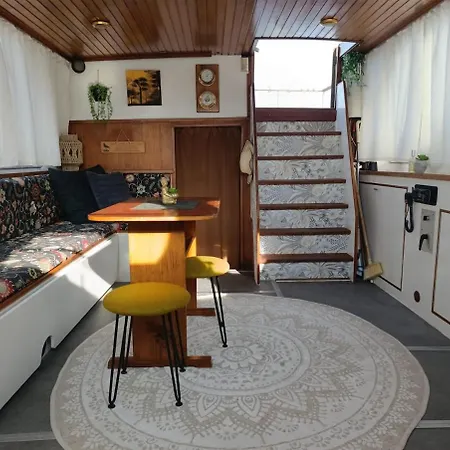 Bateau-hôtel Evasion Romantique Sur Le Rhône Valence (Drome)