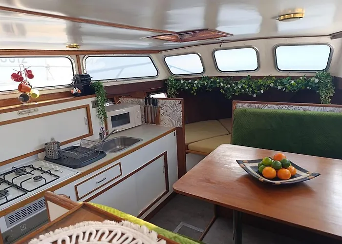 Evasion Romantique Sur Le Rhone Botel Valence (Drome)