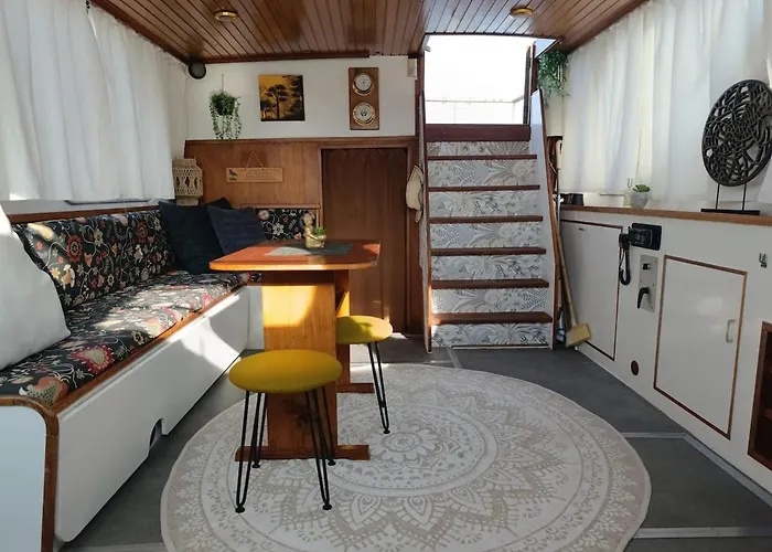 Botel Evasion Romantique Sur Le Rhone Valence (Drome)